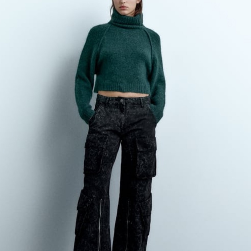 Zara Green Basic Cozy Knit Sweater